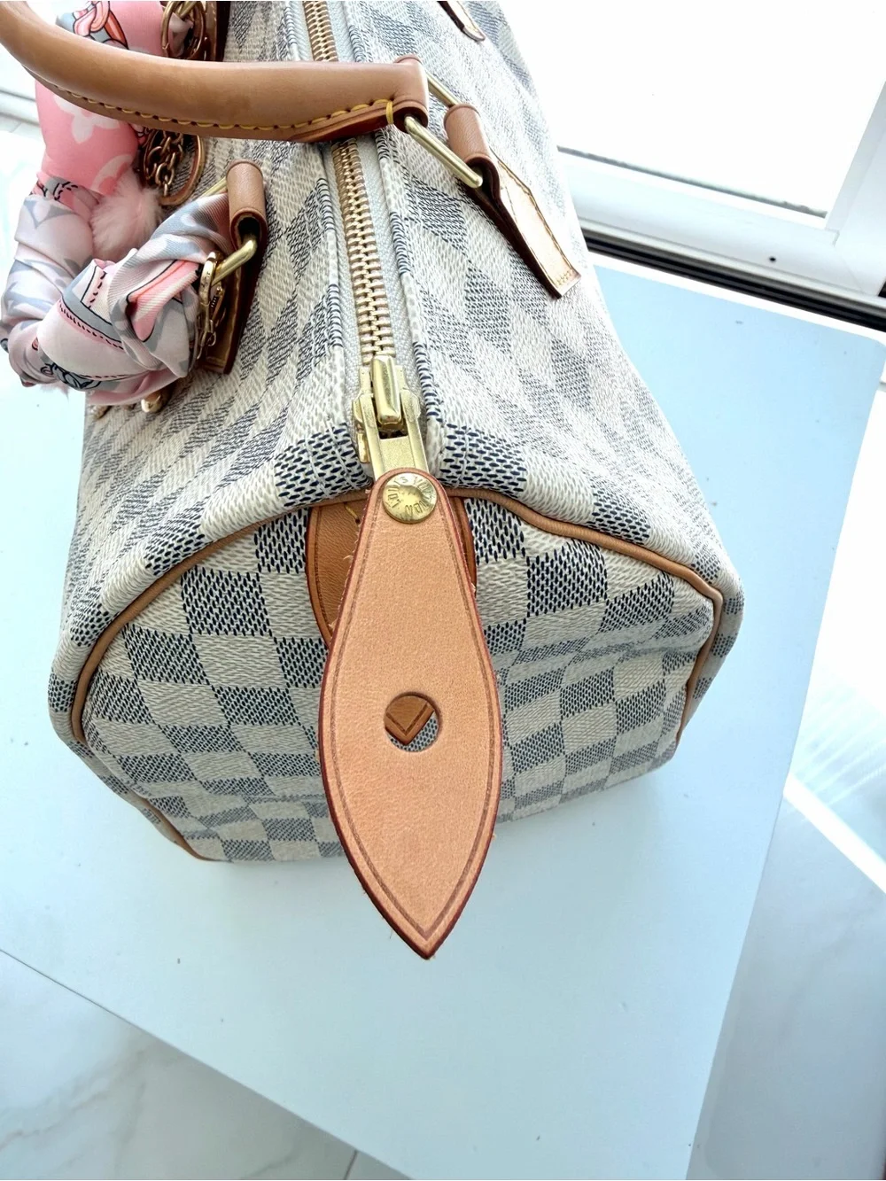 Louis Vuitton Damier speedy 30